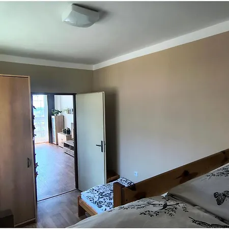 Apartmán S Výhledem Do Krajiny Jestřabí V Krkonoších Jestrabi V Krkonosich